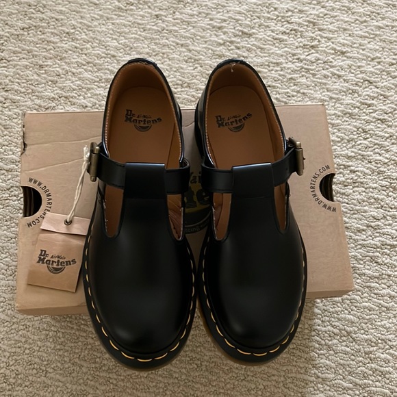 Dr. Martens Shoes - Dr. Martens “Polley”